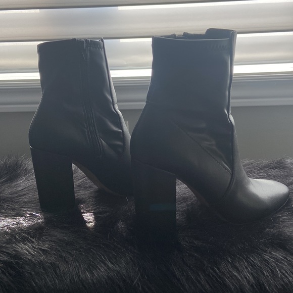 Aldo black booties - Picture 3 of 4